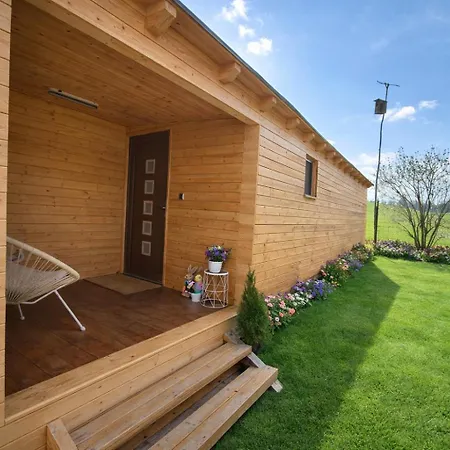 Nyaraló Bee House